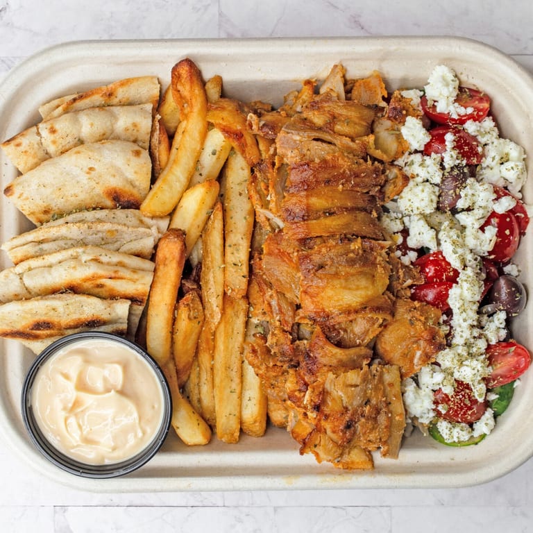 Delicious Gyro Platter Awaits